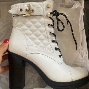 Guess Booties new size 7